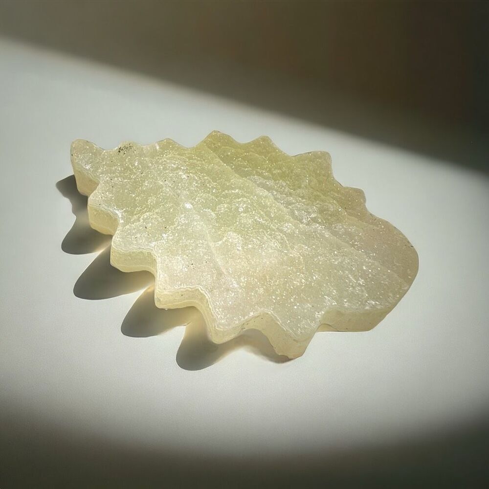 Sugar Quartz Crystal Cluster‎ Leaf
